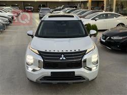 ميتسوبيشي اوتلاندر